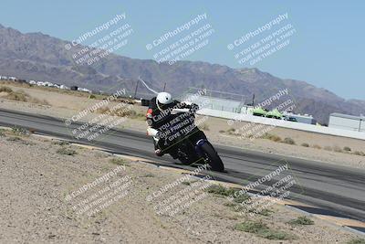 media/Oct-30-2025-Racers Edge (Thu) [[dabbdaf680]]/3-B Group/Session 3 (Turn 15 Inside)/